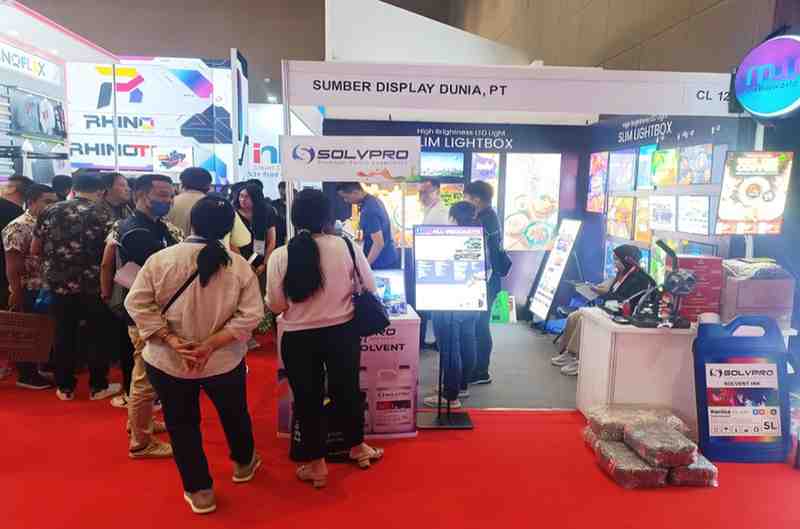 Panduan Lengkap Memilih Vendor Digital Printing: Cara Cek Warna, Finishing, & Konsistensi